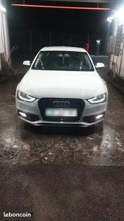 Audi A4 2014 photo 2