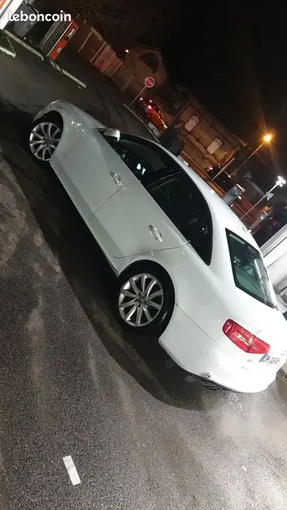 Audi A4 2014 photo 3