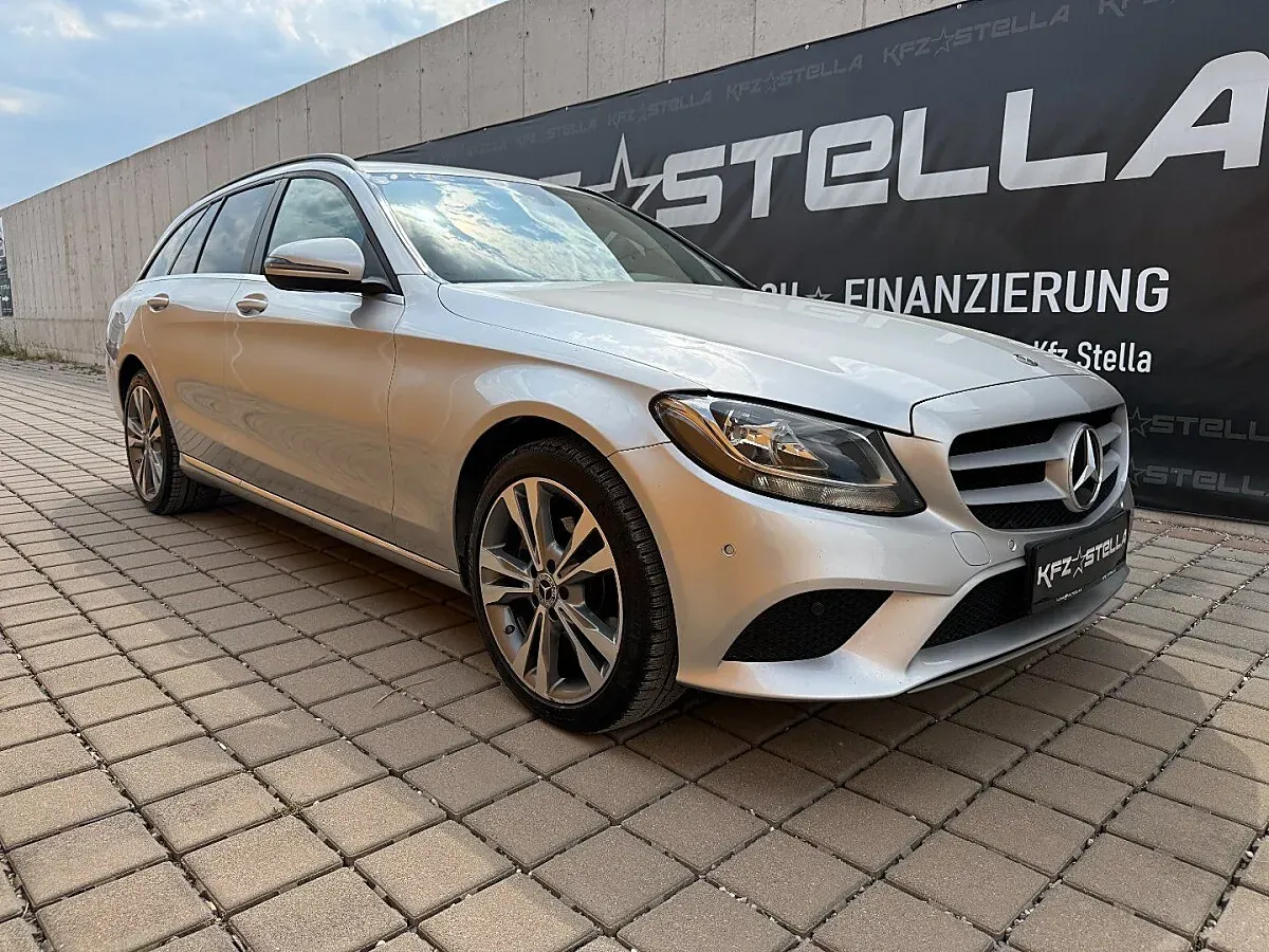 Mercedes-Benz C-Class 2020 photo 3