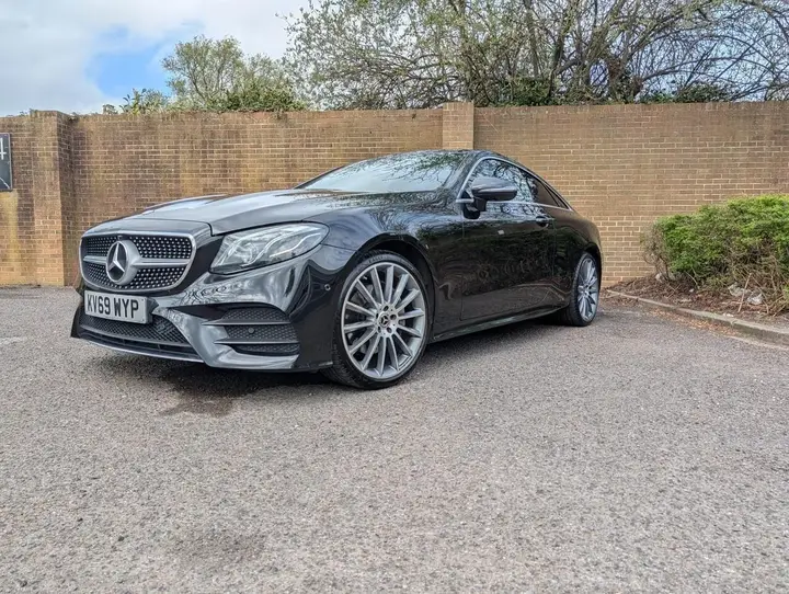 Mercedes-Benz E-Class 2019 photo 2