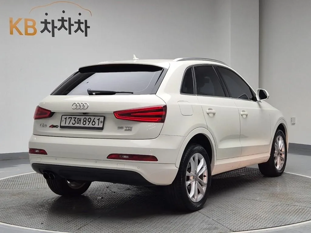 Audi Q3 2014 photo 3