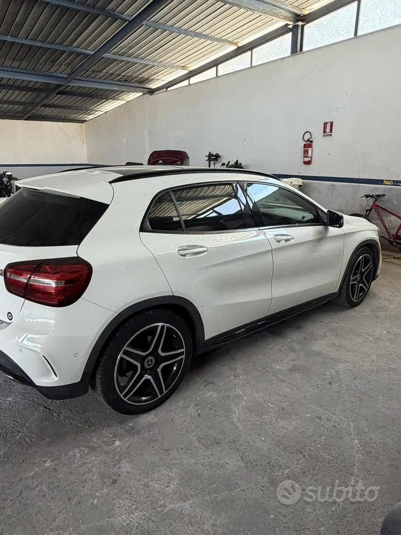 Mercedes-Benz Gla 2017 photo 4