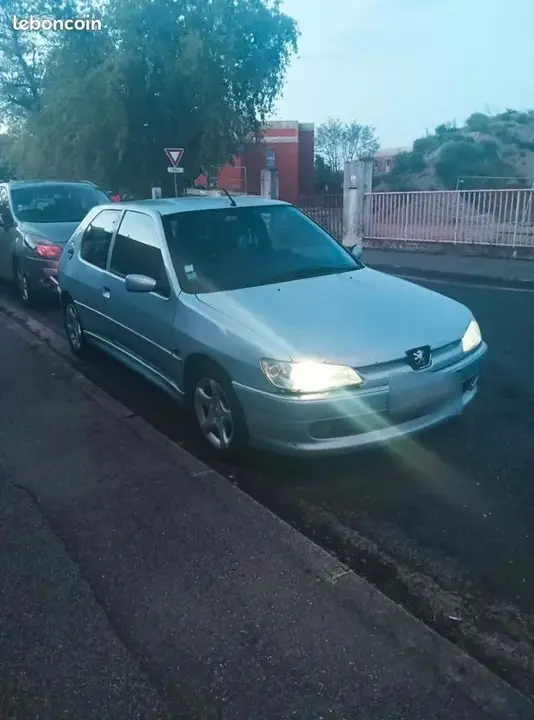 Peugeot 306 2000 photo 2