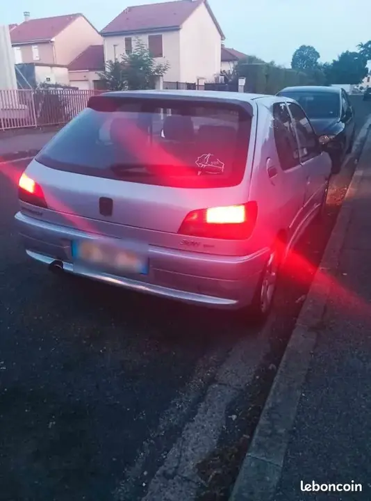 Peugeot 306 2000 photo 3