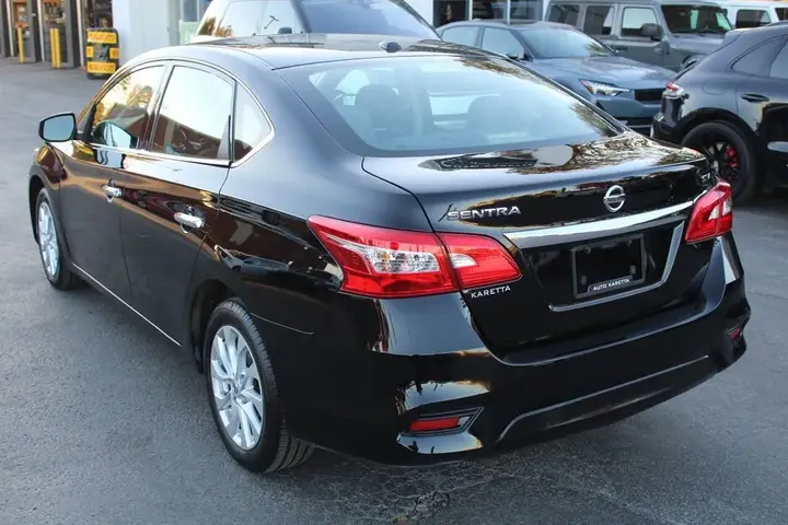 Nissan Sentra 2019 photo 3