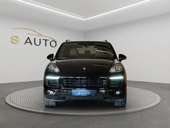 Porsche Cayenne S 2015 photo 2