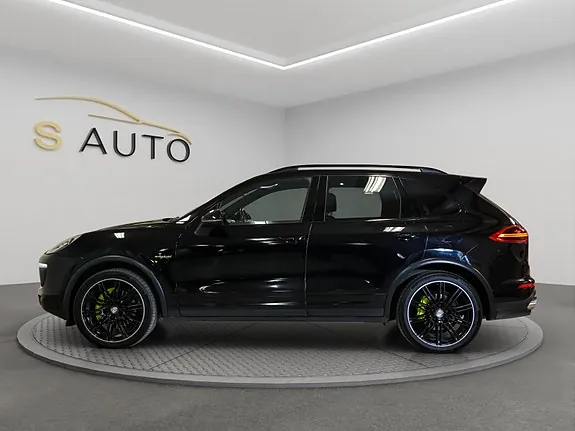 Porsche Cayenne S 2015 photo 3