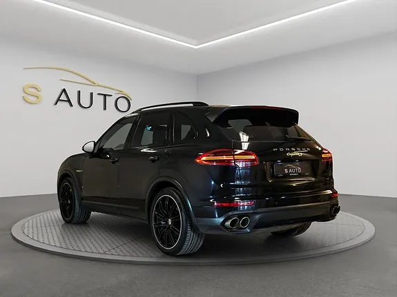 Porsche Cayenne S 2015 photo 5