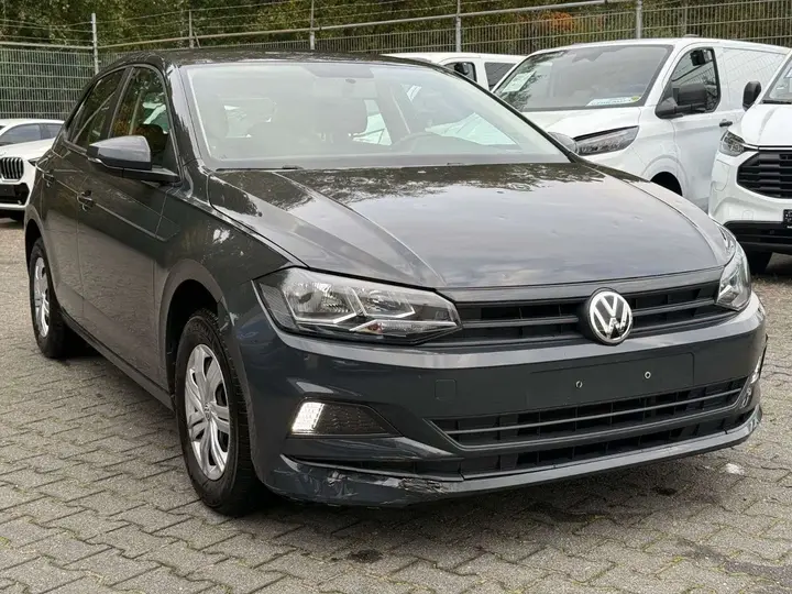 Volkswagen Polo Vi 2020 photo 2