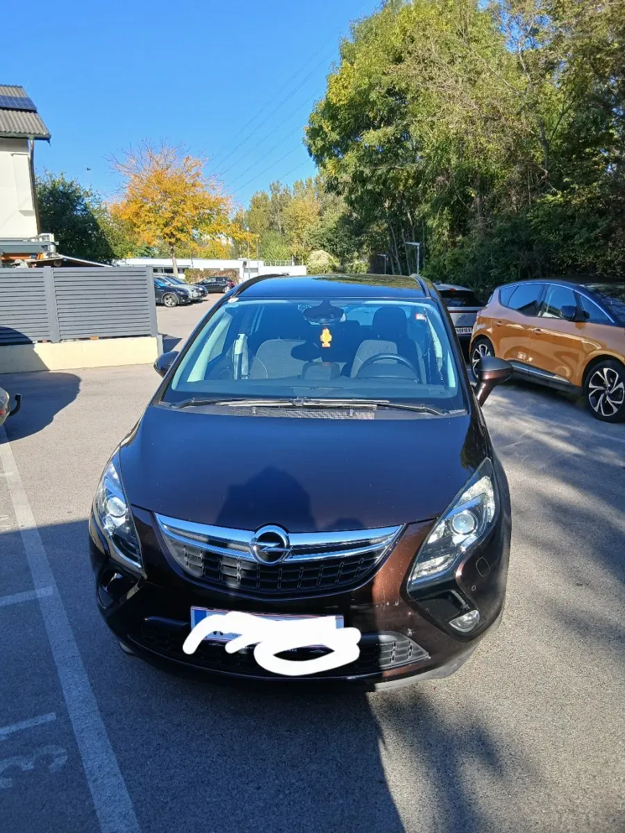 Opel Zafira Tourer