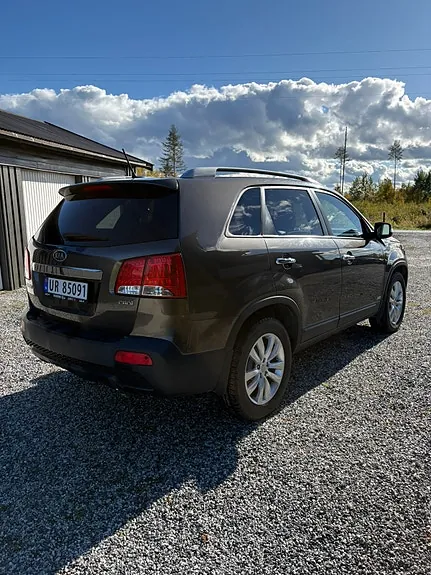 Kia Sorento 2011 photo 3