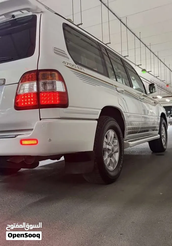 Toyota Land Cruiser 2004 photo 3