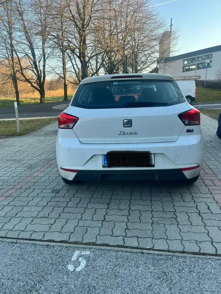 Seat Ibiza 2024 photo 3
