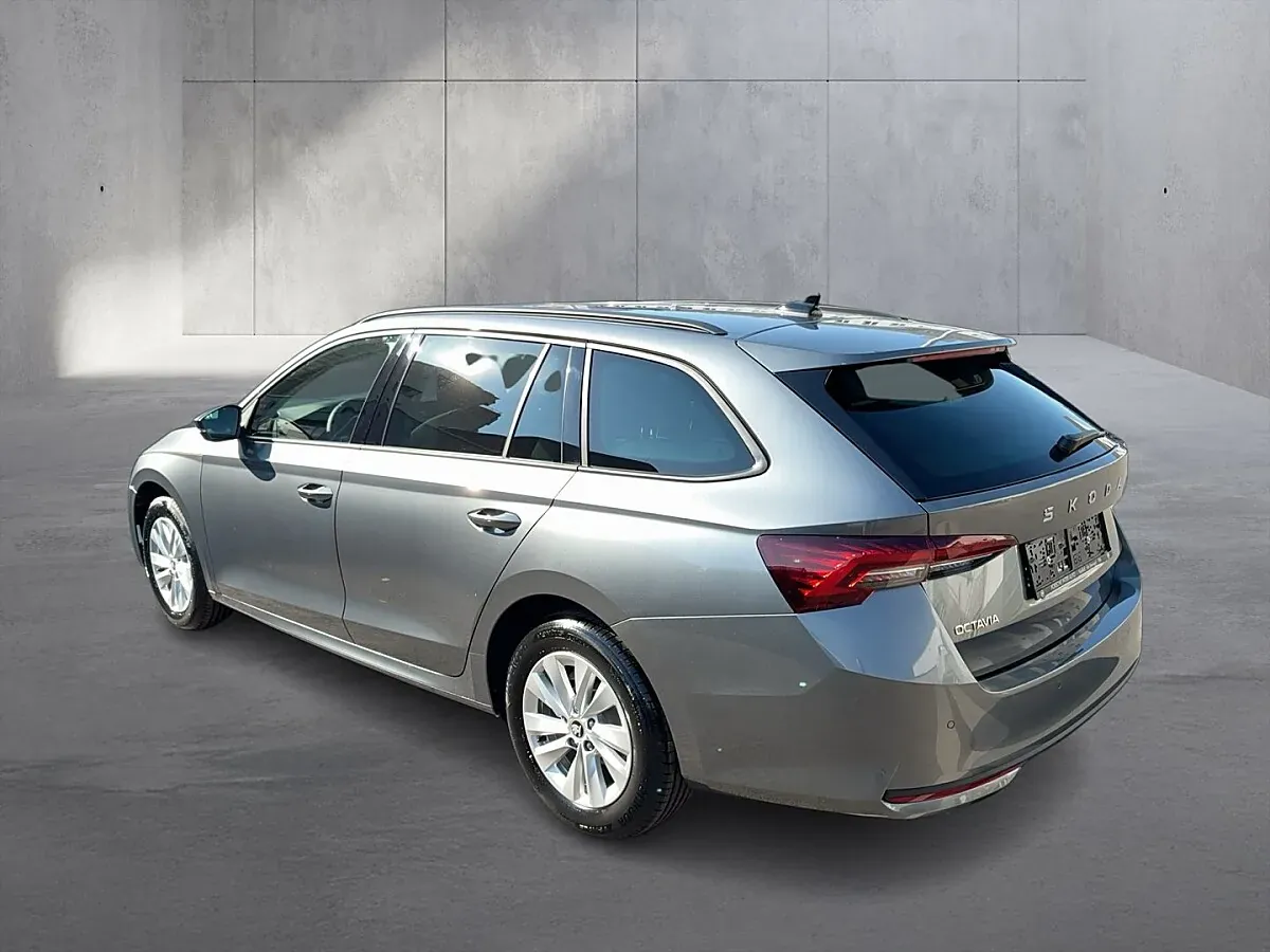 Skoda Octavia 2026 photo 3