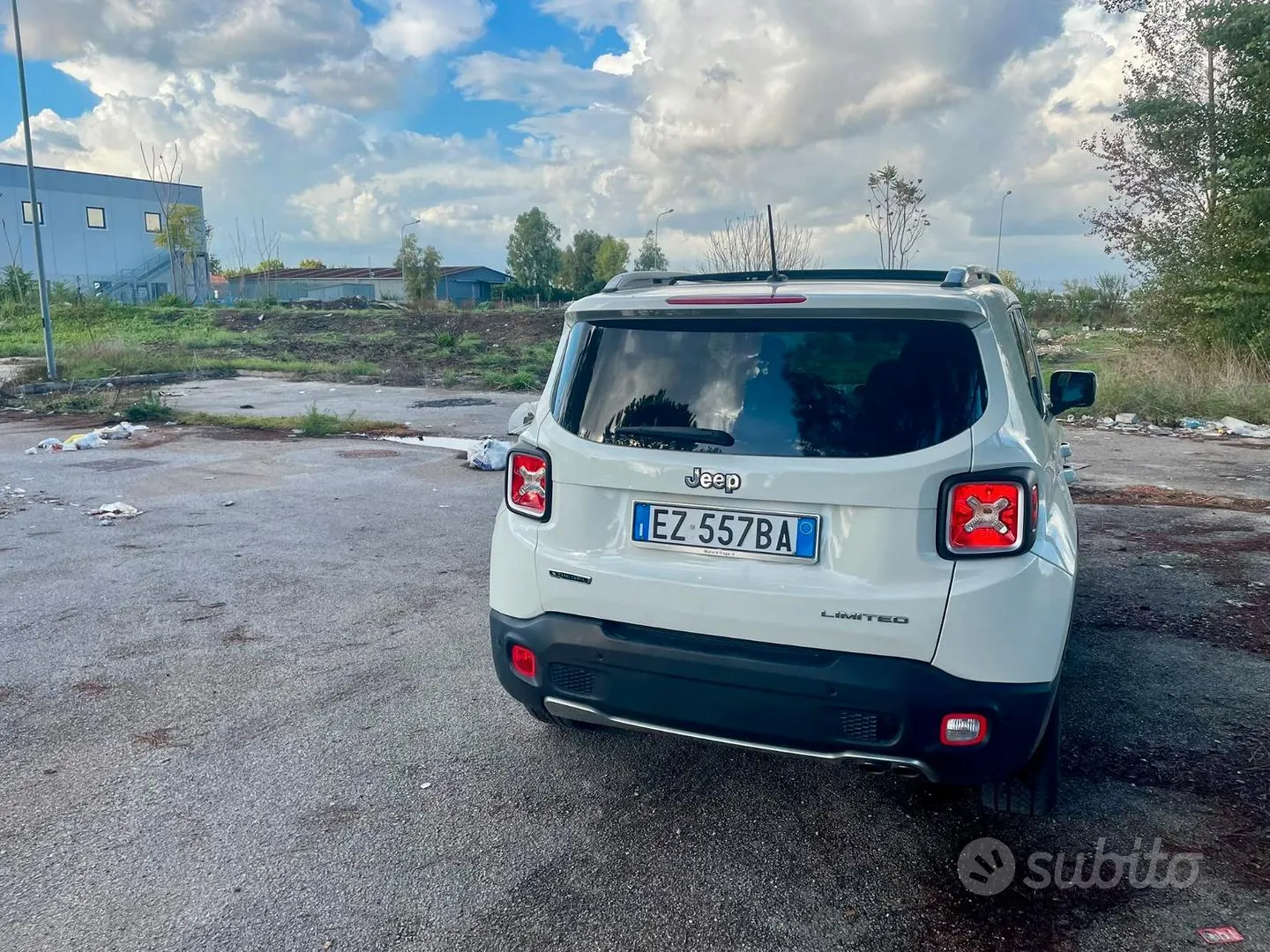 Jeep Renegade 2015 photo 4