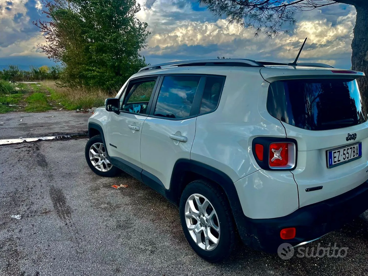 Jeep Renegade 2015 photo 3