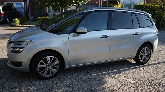 Citroen Grand C4 Picasso 2015 photo 2