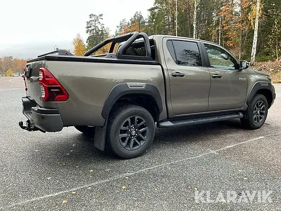 Toyota Hilux 2025 photo 5