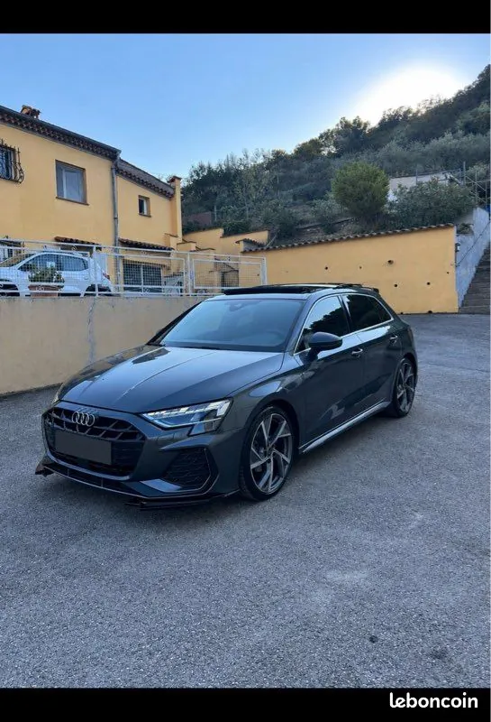 Audi A3 2024 photo 3