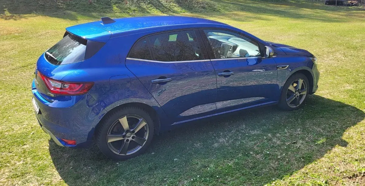 Renault Megane 2018 photo 3