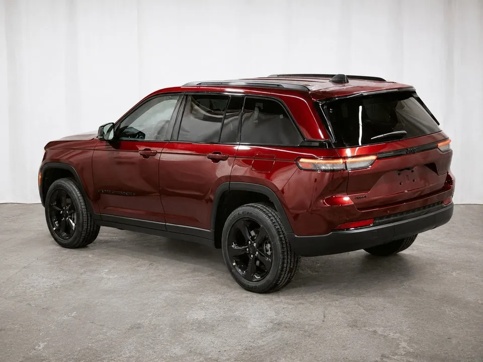 Jeep Grand Cherokee 2025 photo 4
