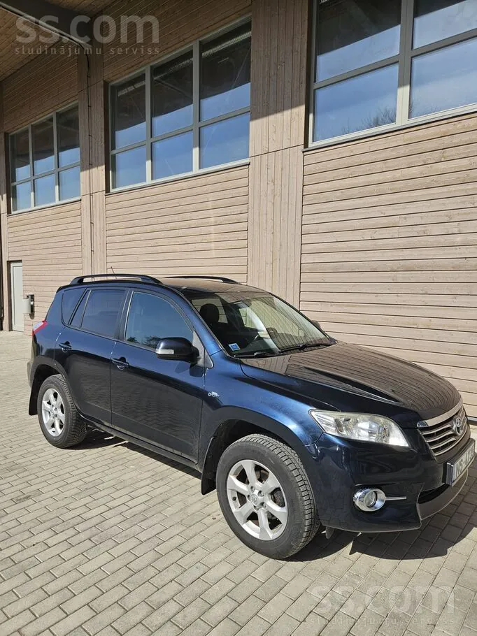 Toyota Rav4 2010 photo 5
