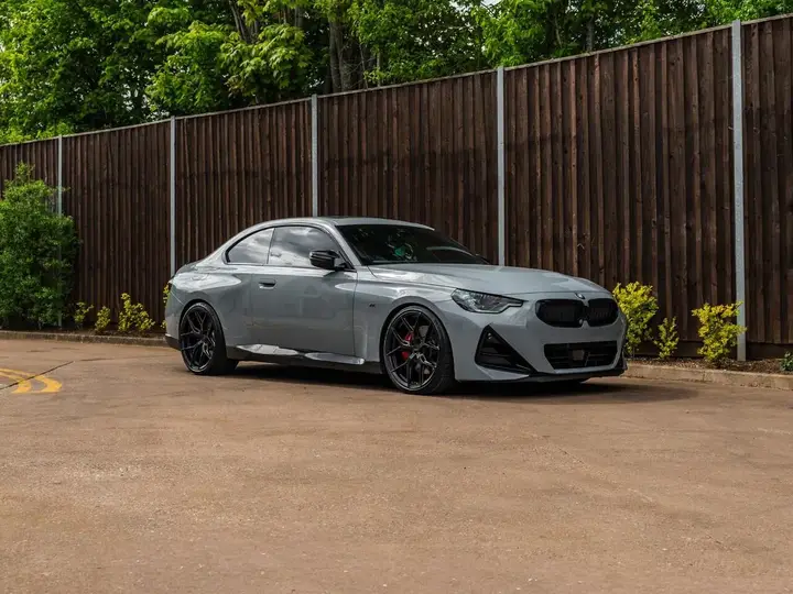 BMW 2 Series 2024 photo 2