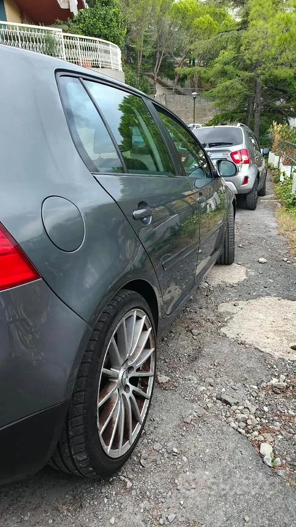 Volkswagen Golf 2005 photo 4