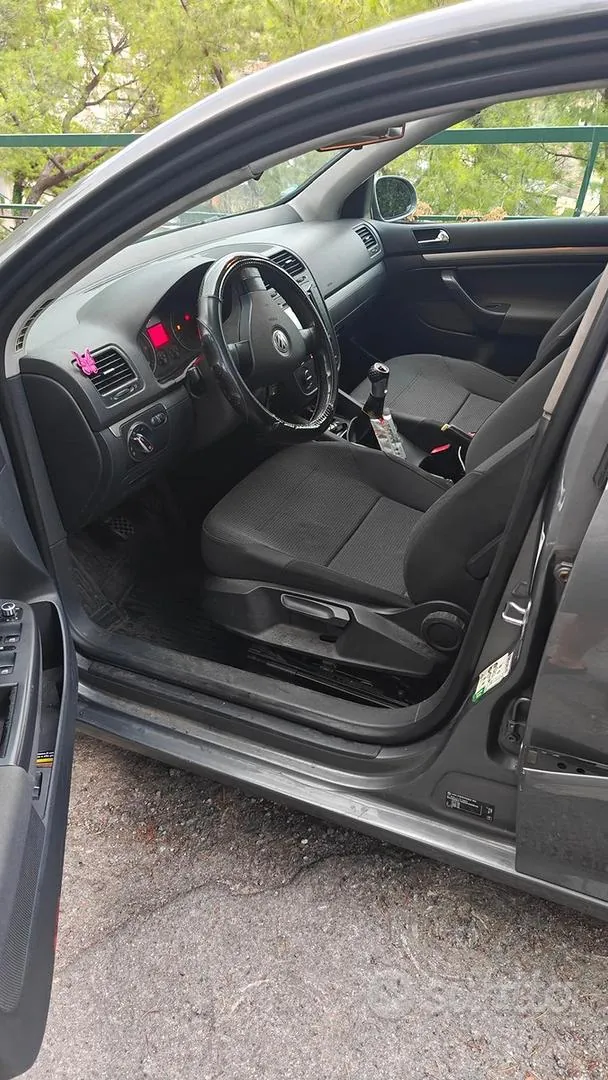 Volkswagen Golf 2005 photo 5