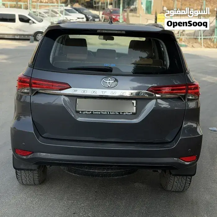 Toyota Fortuner 2017 photo 4