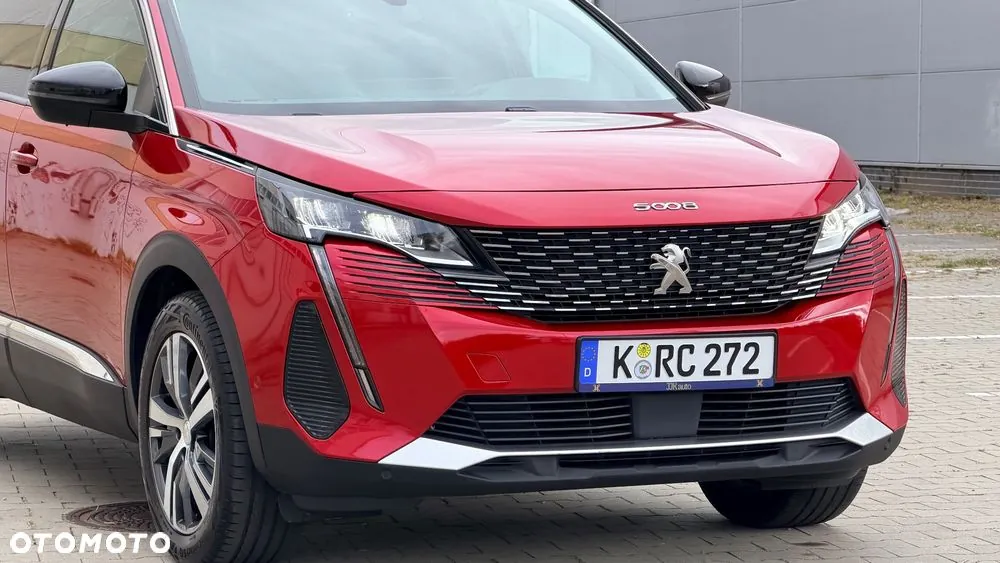 Peugeot 5008 2022 photo 2