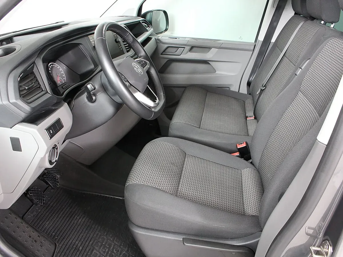 Volkswagen Caravelle 2024 photo 3