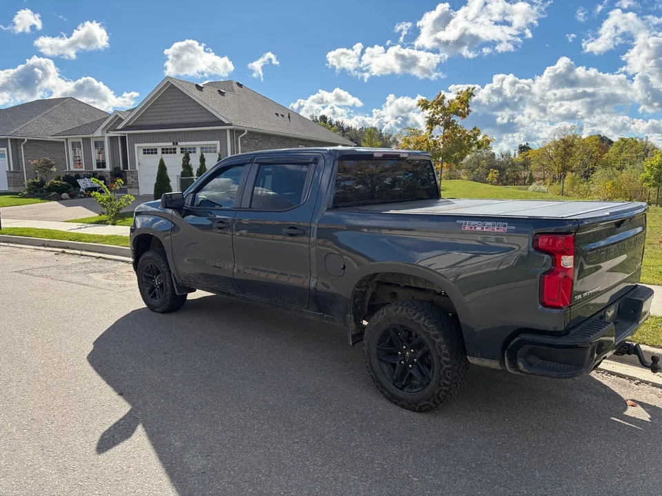 Chevrolet Silverado 1500 2019 photo 2