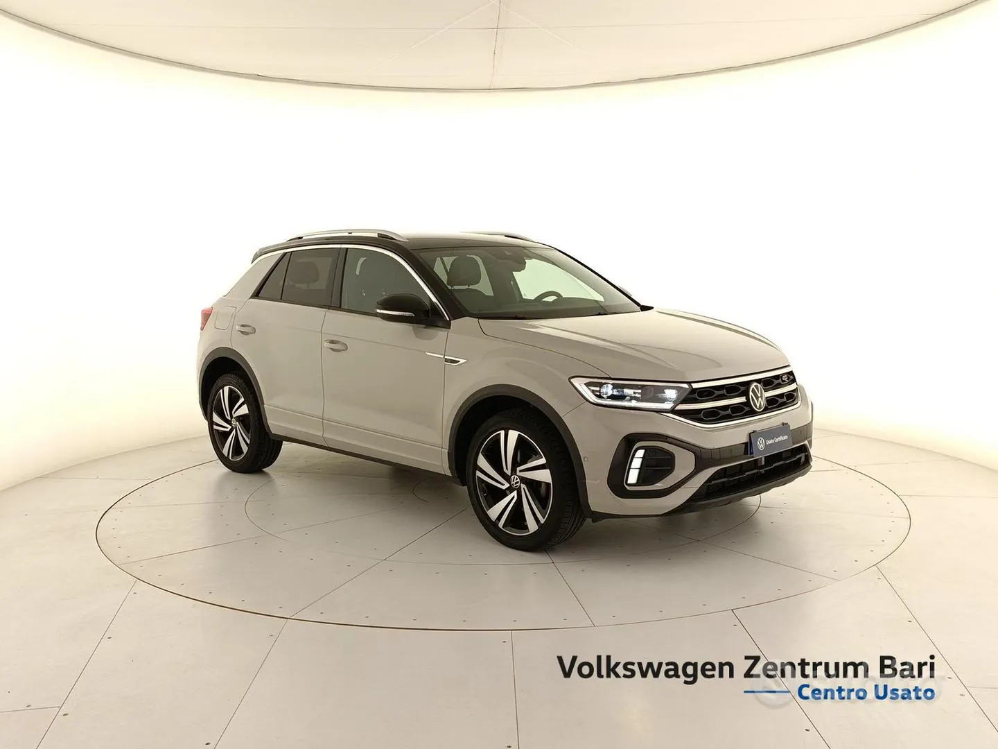 Volkswagen T-Roc 2023 photo 4