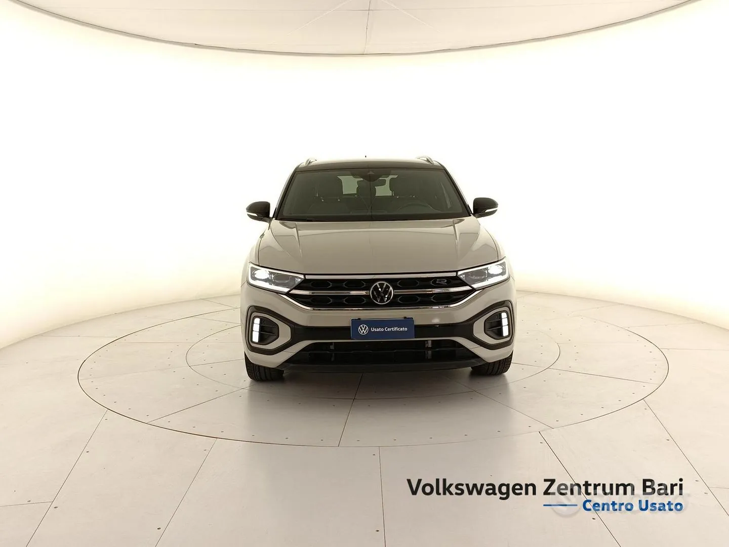 Volkswagen T-Roc 2023 photo 3