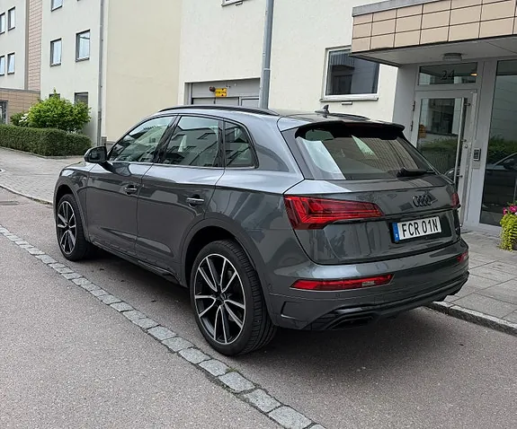 Audi Q5 2023 photo 2