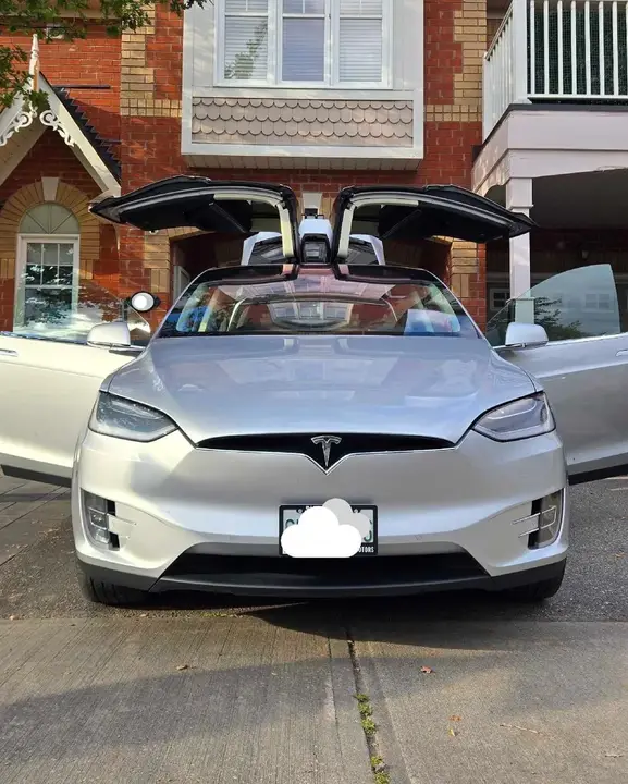 Tesla Model X 2017 photo 3