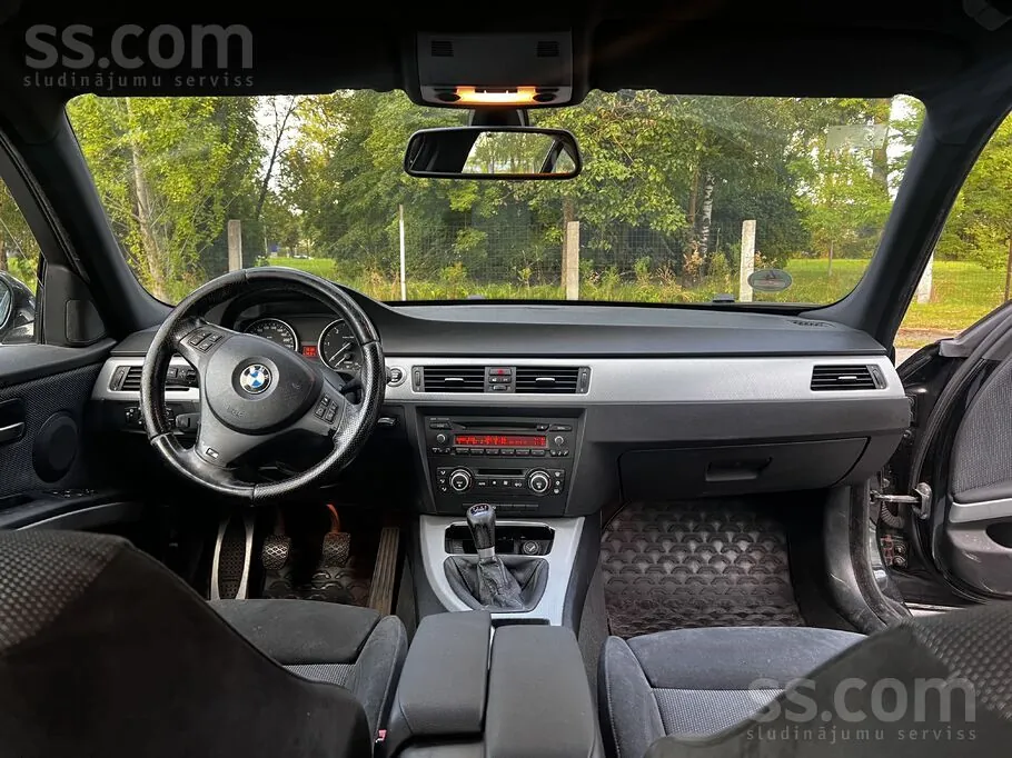 BMW 325 2008 photo 5