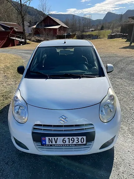 Suzuki Alto 2010 photo 2