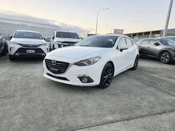 Mazda Axela 2016 photo 2
