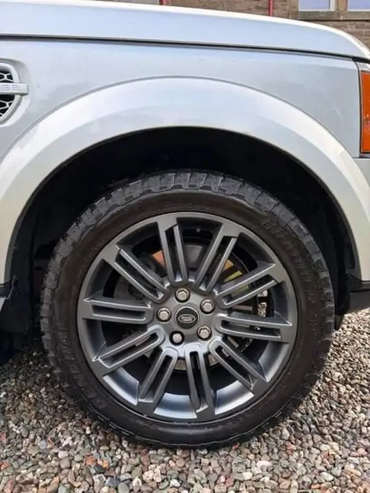 Land Rover Discovery 4 2013 photo 4