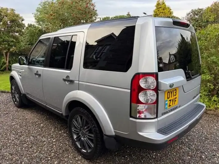 Land Rover Discovery 4 2013 photo 2