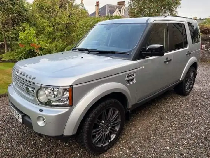 Land Rover Discovery 4