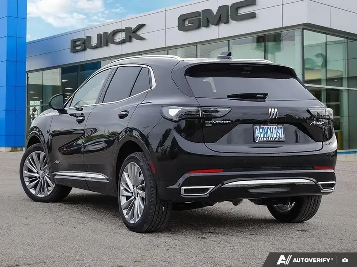 Buick Envision 2026 photo 4