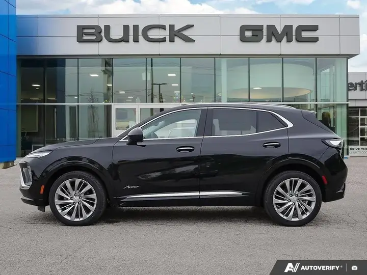 Buick Envision 2026 photo 3
