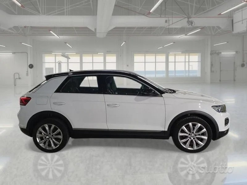 Volkswagen T-Roc 2020 photo 3