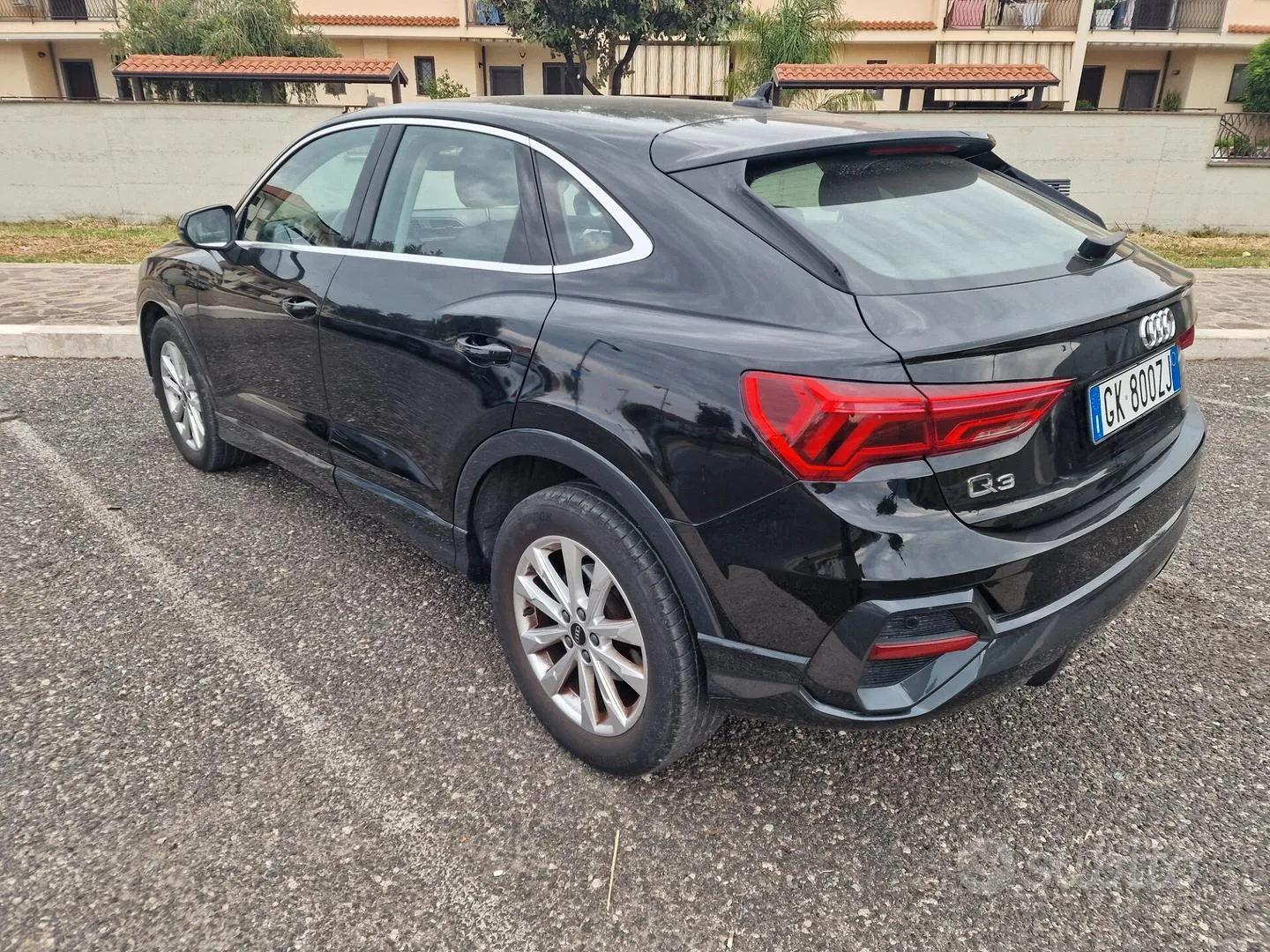 Audi Q3 2022 photo 3