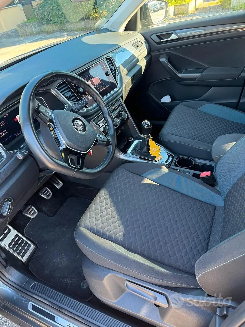 Volkswagen T-Roc 2019 photo 5
