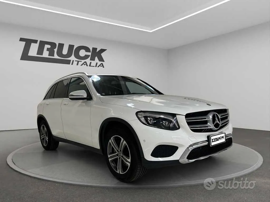 Mercedes-Benz Glc 2018 photo 3