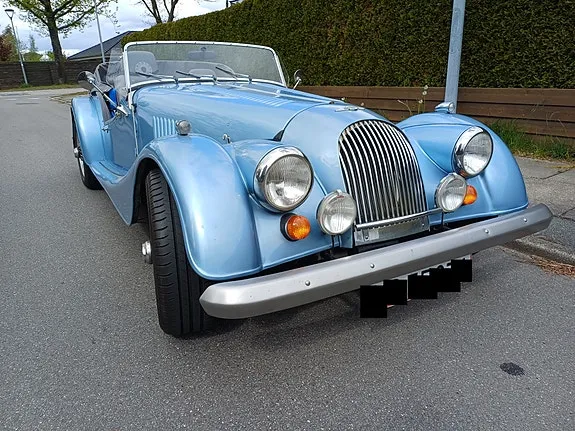 Morgan Plus 8